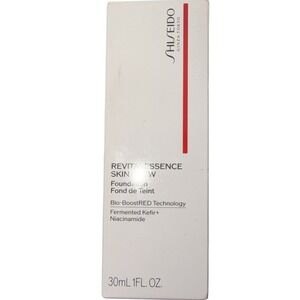 SHISEIDO‎ Revitalessence Skin Glow Foundation 1 Fl Oz 550 Jasper ( Brown )